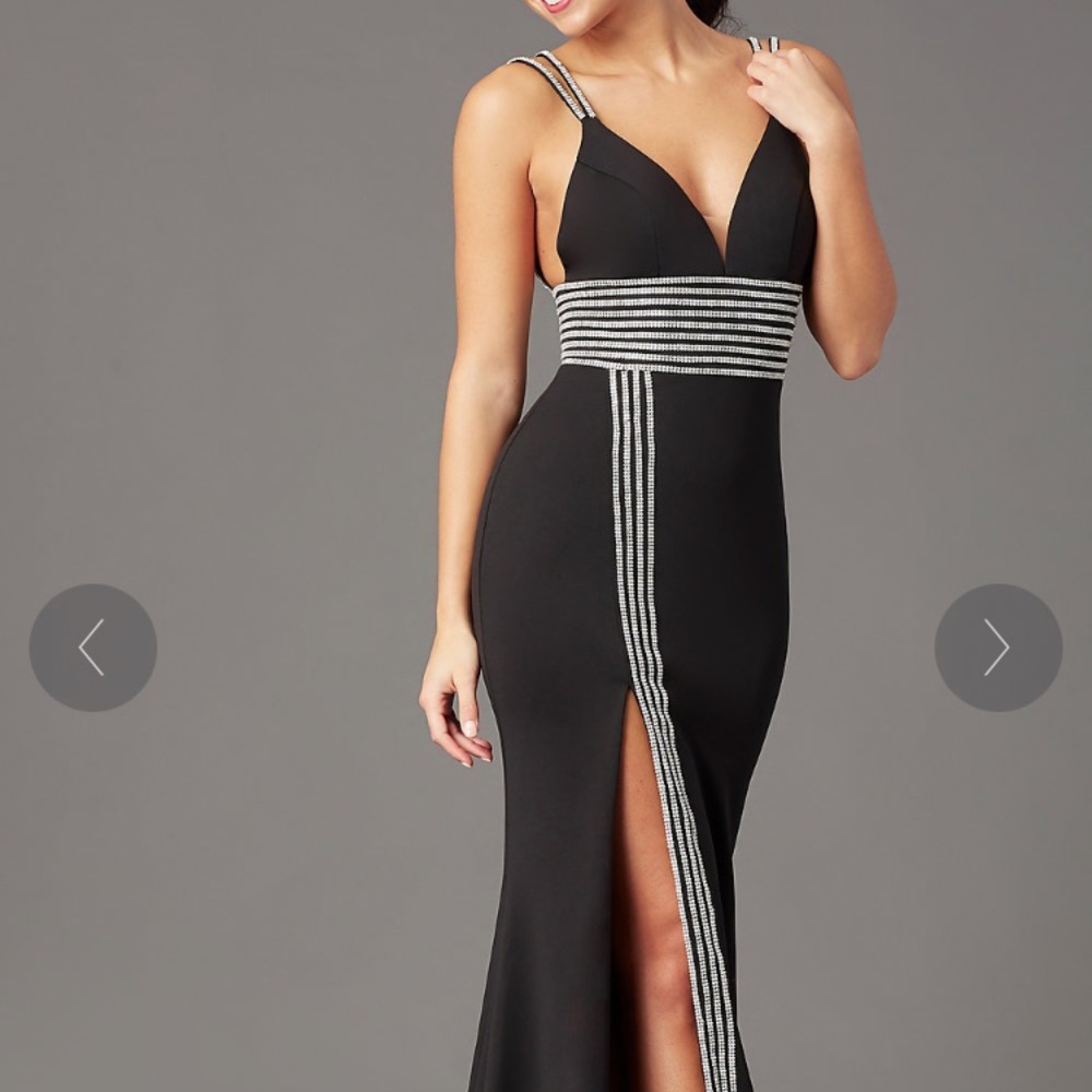 Black prom dress